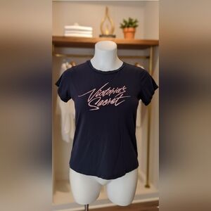🖤🩷Victoria’s Secret Black Logo Tee – Pink Lettering | XL (Fits Like L)